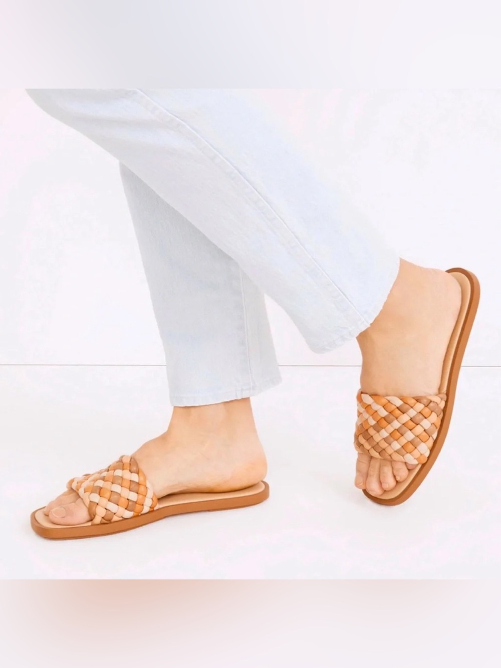 The Suzi Slide Sandal in Multi Woven Leather Size 9